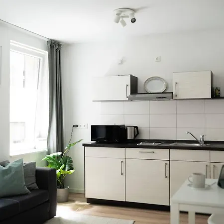Cosy, Centre